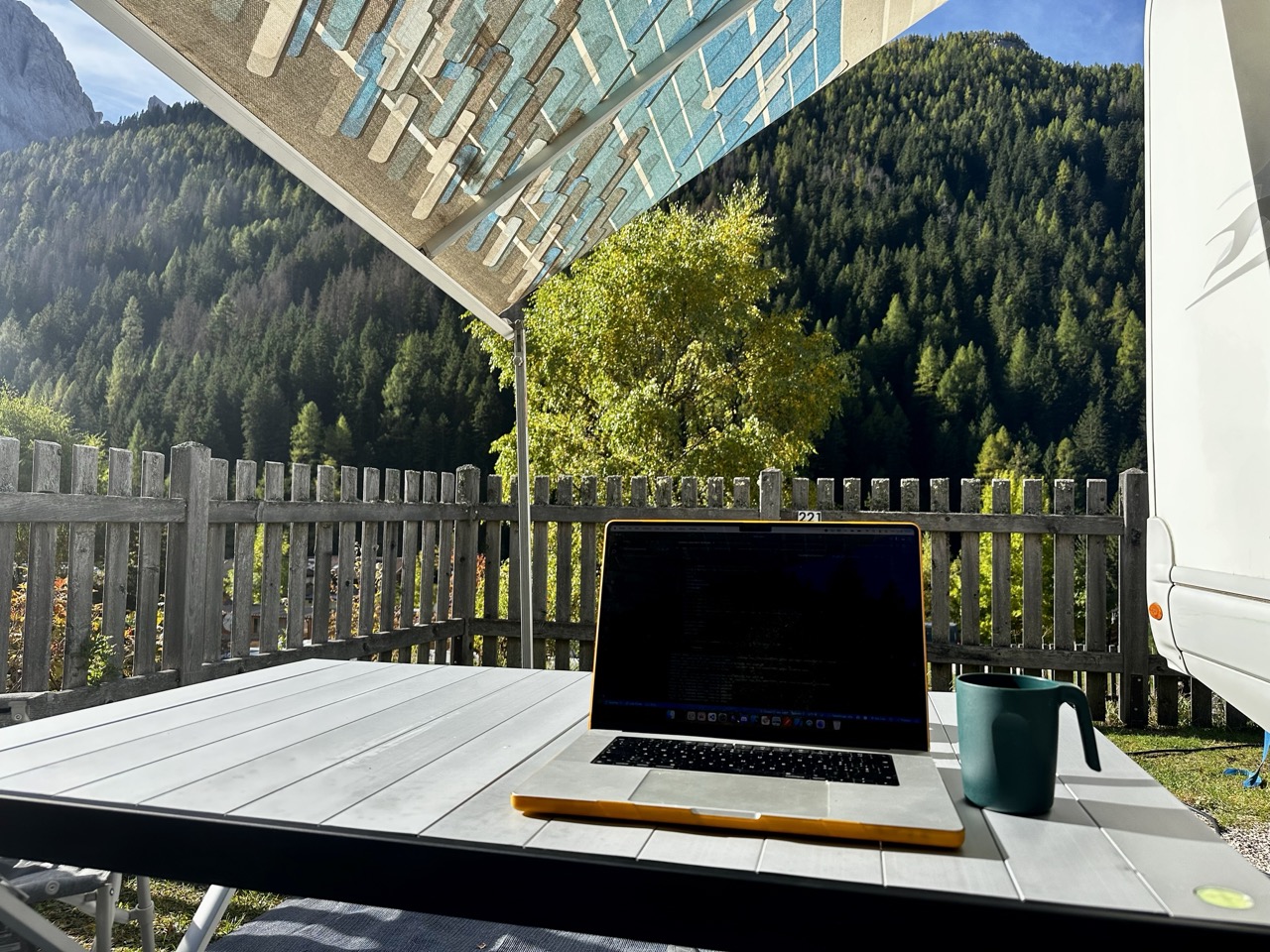 Ufficio con vista sulle Dolomiti