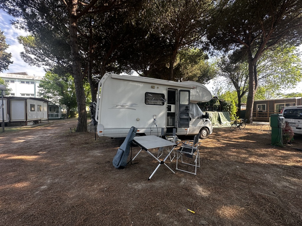 camper in campeggio